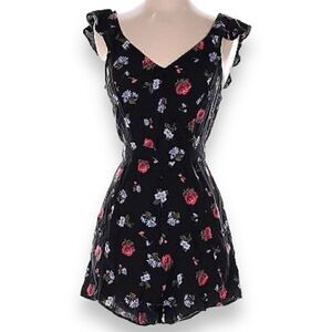 American Eagle Petite Floral Romper